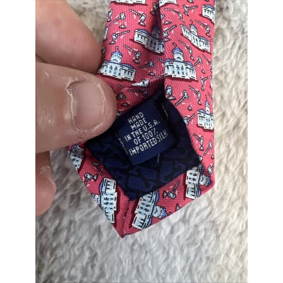 vineyard vines Martha’s Vineyard Custom Coll Silk Tie Geometric Print Court H - Picture 4 of 7